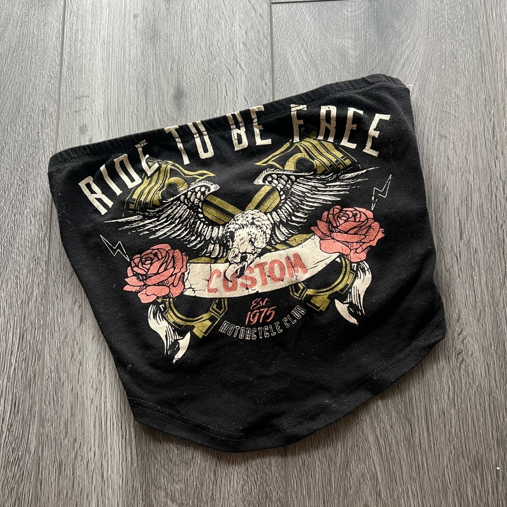 Born to be free crop top